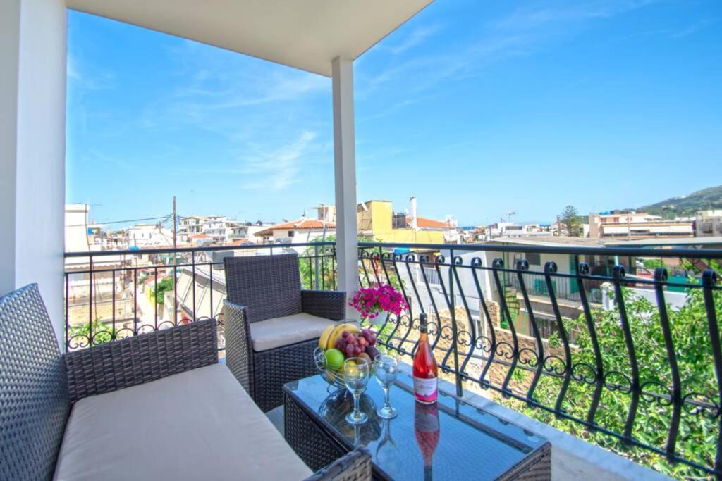 Zakynthos Town Modern Roof Apartment Exterior photo